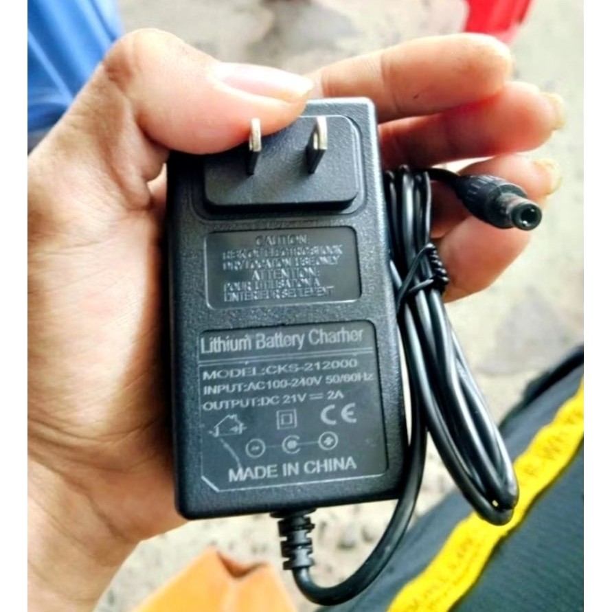 Sạc LION 5S 21V 2A JACK DC 5.5x2.5mm Cho Pin Li-ion 18.5V