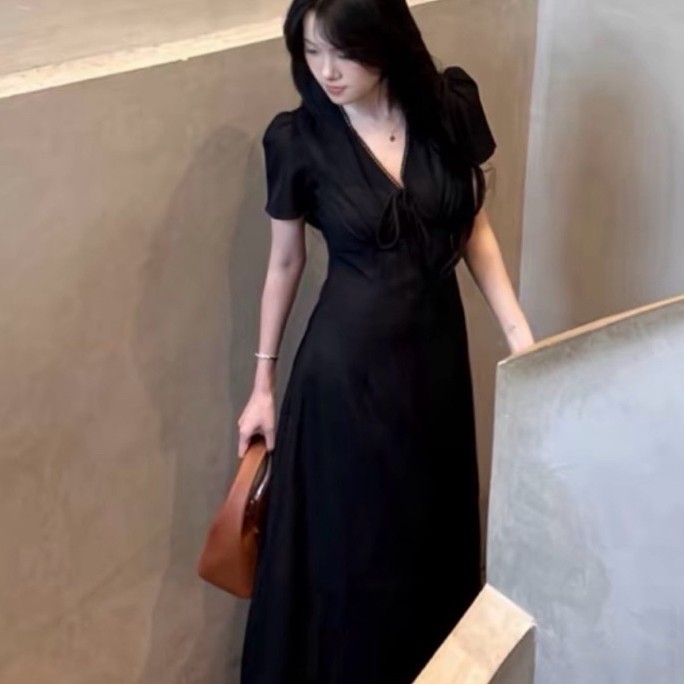 (T102) Váy Phối Cổ Ren Cộc Tay Dáng Dài 115cm