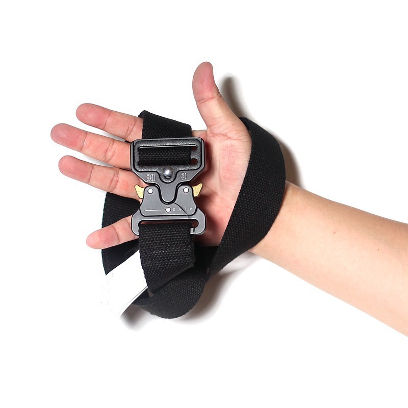 1017 ALYX 9SM BELT BELT Nam Nữ Cặp Đôi Đa Năng Màu Đen Chiến Thuật Chức Năng Vải
