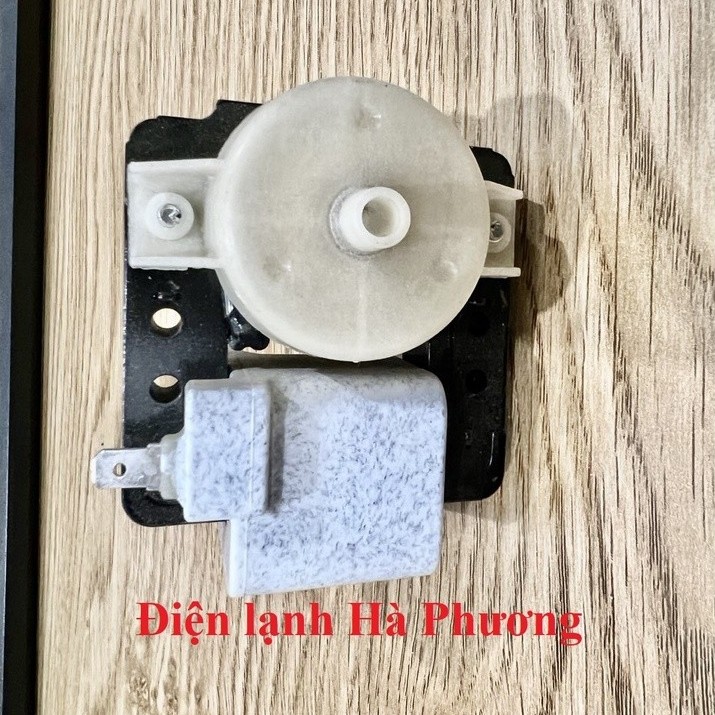 Quạt tủ lạnh mòng - Loại đẹp - Mới 100% - F65