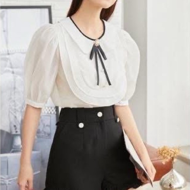 QUẦN SHORT VERO 2 TÚI (full tag - size Xs)