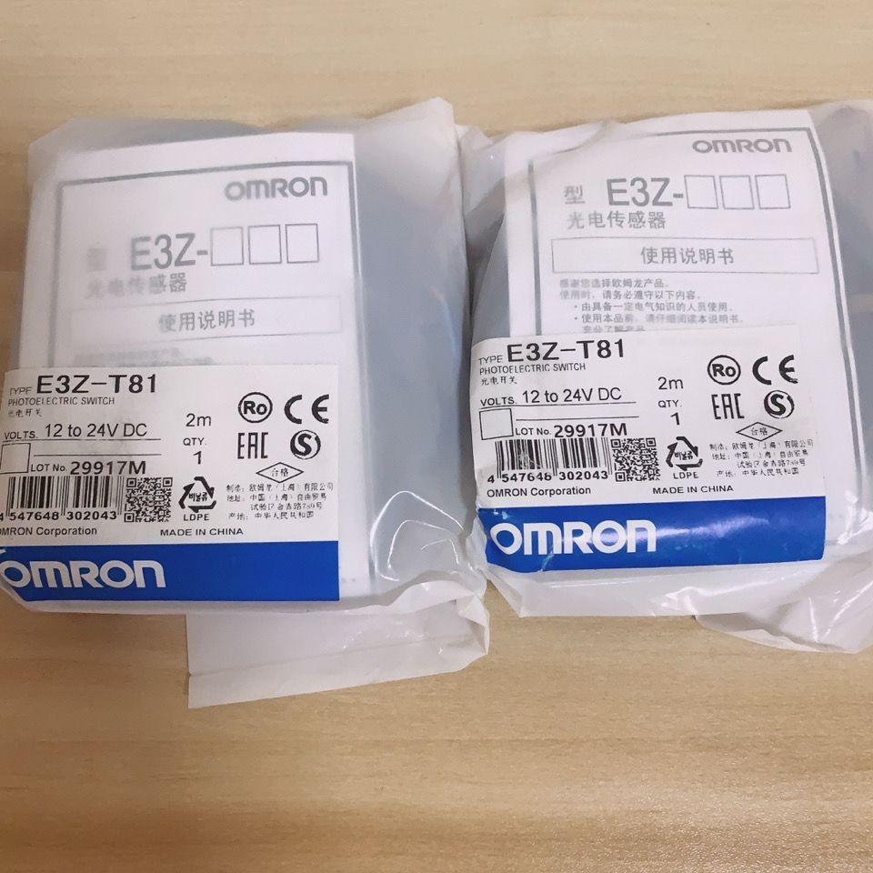 Công Tắc Quang Điện Omron Loại Mông E3Z-T81 E3ZG-T81 T81-L-D Cảm Biến PNP Thường Mở 24V