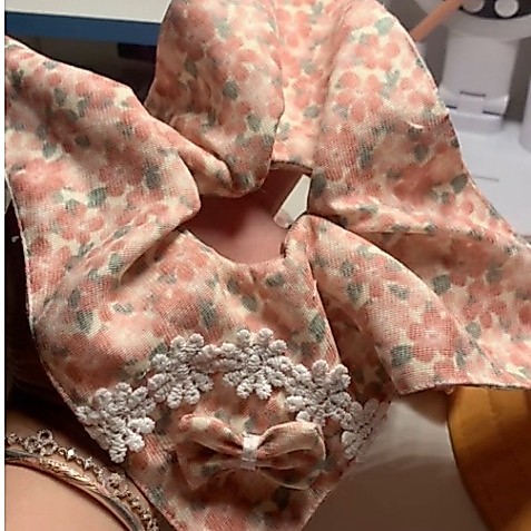 Scrunchies vuông hoa phối ren nơ
