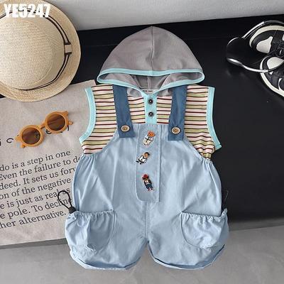 Set Quần Áo Bé Trai Áo Ba Lỗ Có Mũ Kẻ Sọc Phối Quần Yếm Đùi Đính Gấu Sành Điệu MINTSCLOSET YE5247