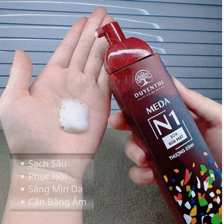 Sữa Rửa Mặt N1Duyên Thị 180mlCho Da Khô Nám Giúp Trắng Sáng Da(SỮA RƯA MẶT N1)