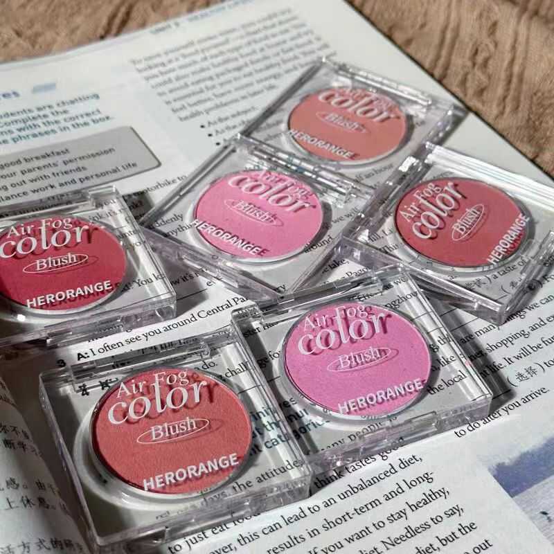 Sản phẩm mới clio clio clio Smoothie Blush Velvet Matte AirBlur Roi An Youzhen Cùng phong cách