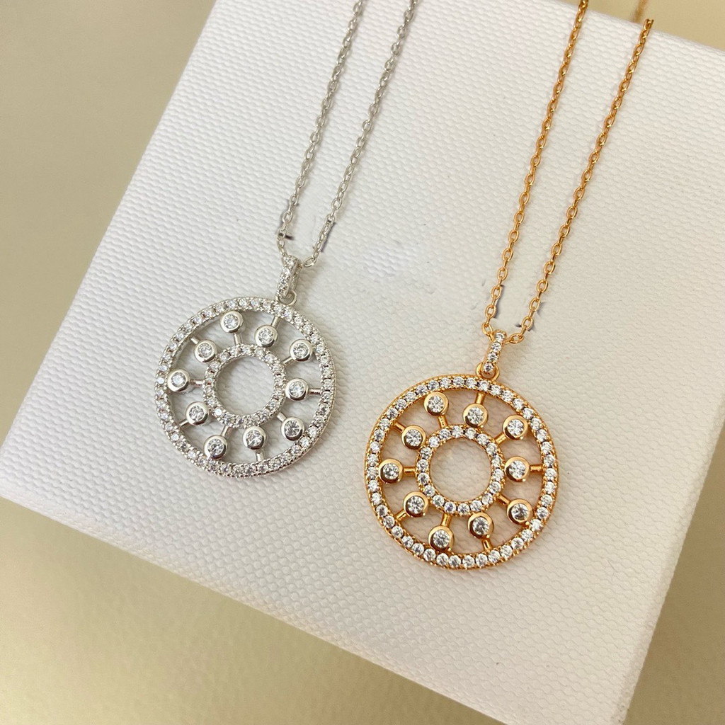 New multi-style devil's eye necklace with diamond-studded fashion pendant