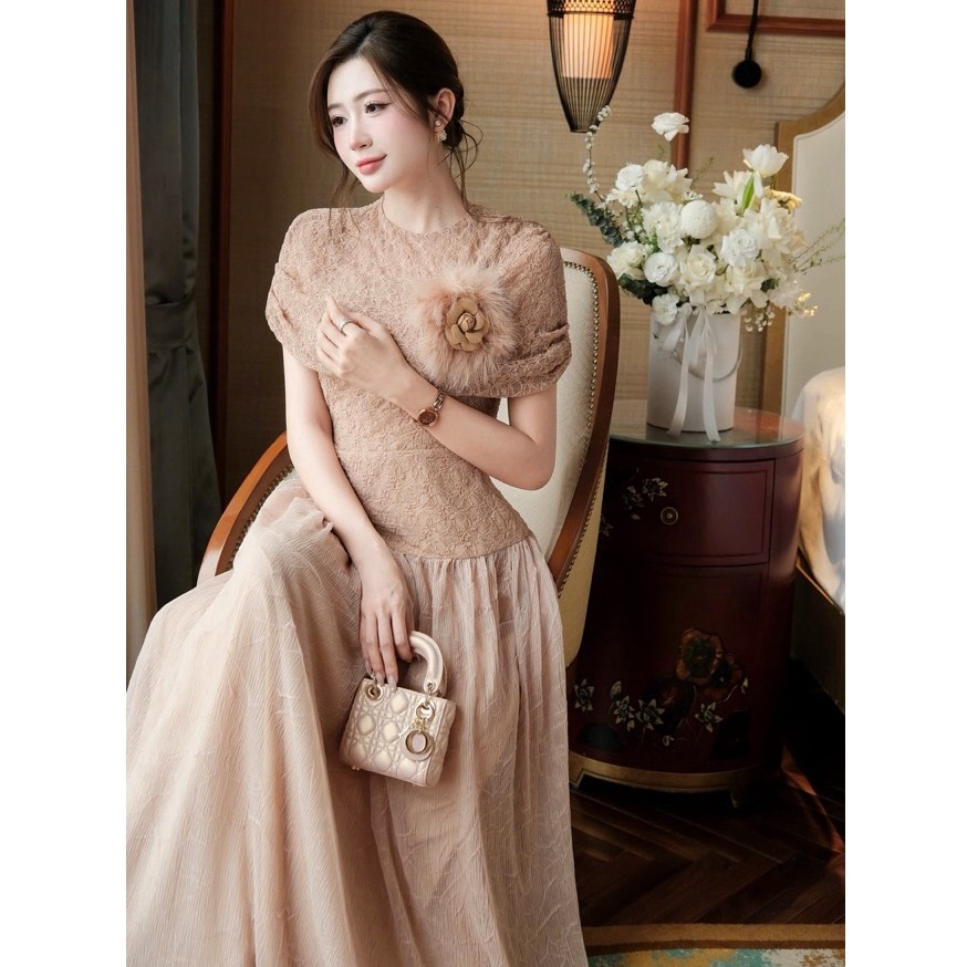 Đầm ren hoa Khâu Design