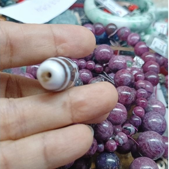 DZI TÂY TẠNG cũ DZI quý Nhân