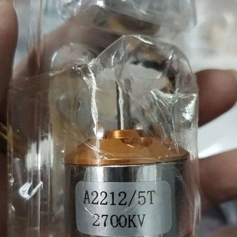 Động Cơ không chổi than Brushless Motor  A2212/5T 2700KV