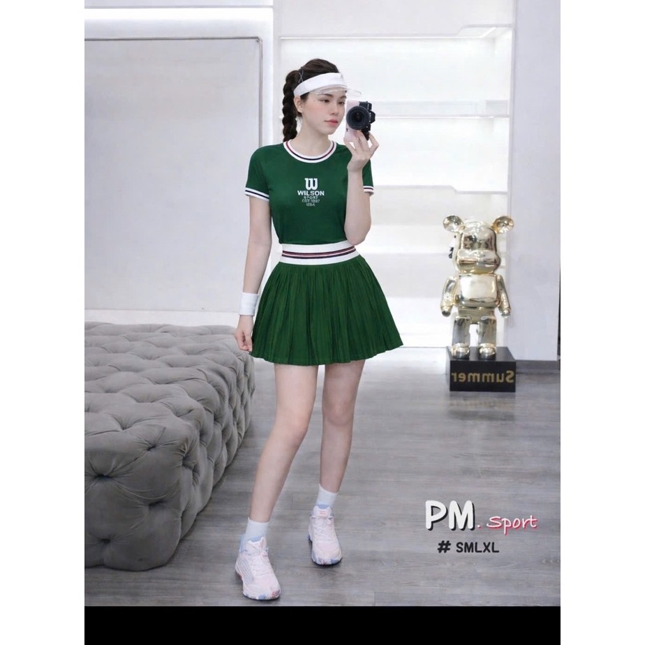 [Pickleball/Tennis] Set Áo Thun Nữ  Wilson + Chân Váy Xếp Ly – Váy Tennis Có Quần Trong, Đồ Thể Thao