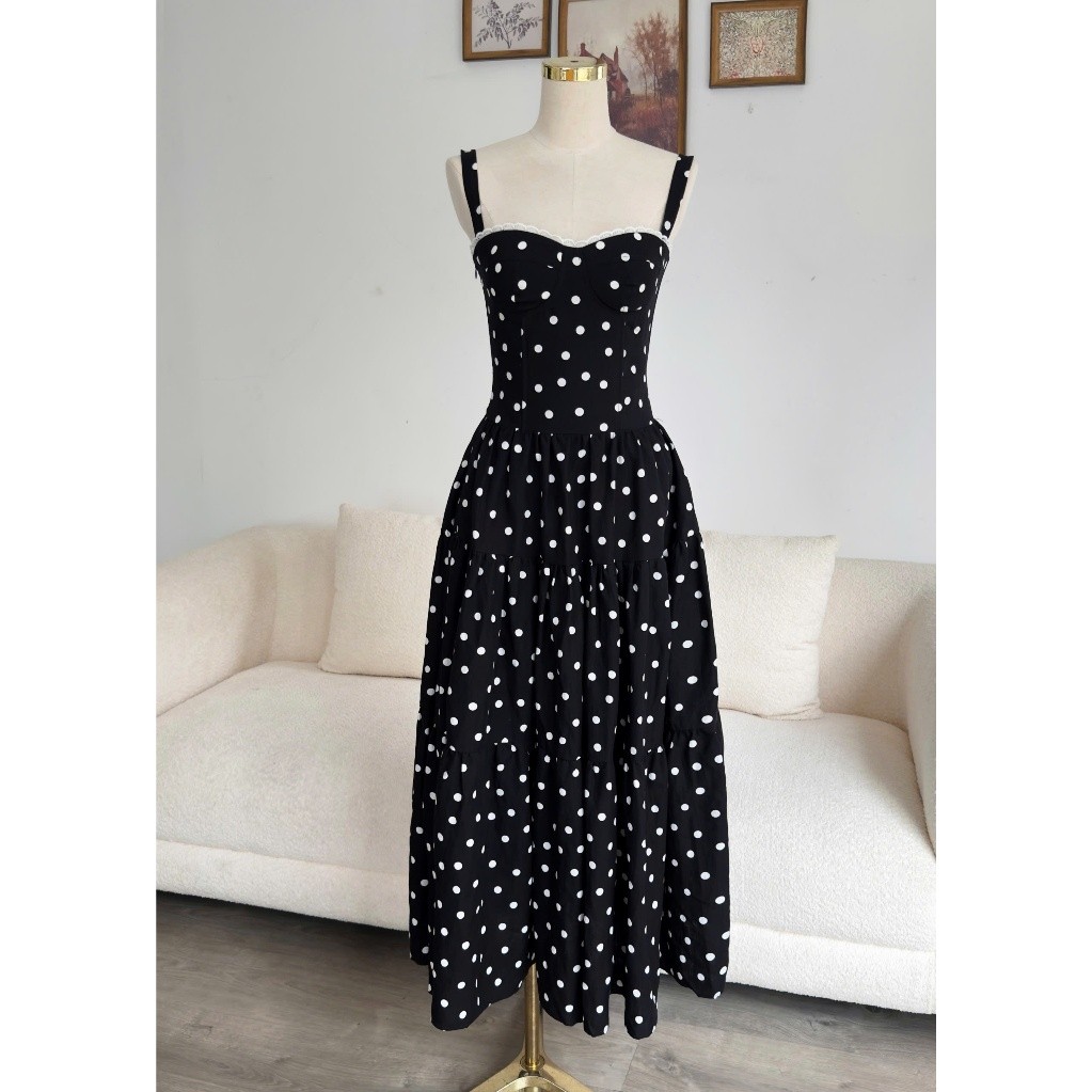𝗖𝗹𝗼𝘁𝗵𝗲𝘀 𝗕𝗮𝗿 - Đầm Dolly Dress (Midnight Confetti) | Đầm midi linen hai dây chấm bi đen trắng