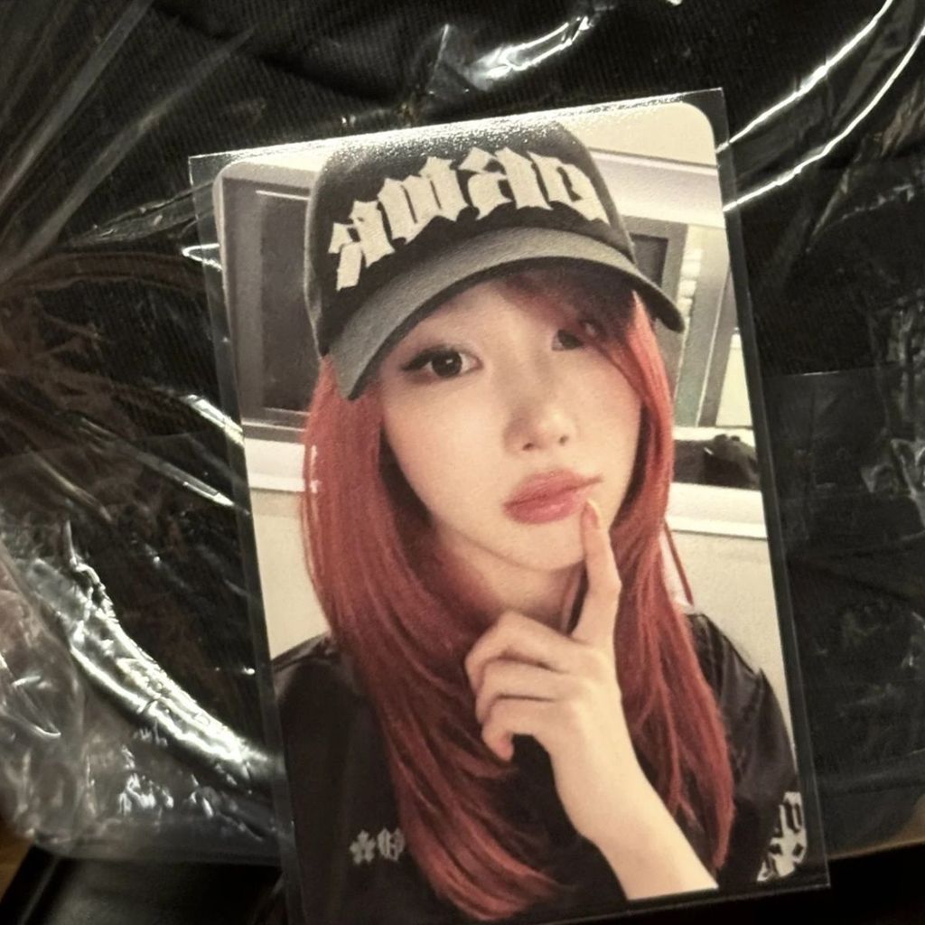 Aespa dirty work flash mũ lê giselle thẻ nhỏ chính hãng kpop