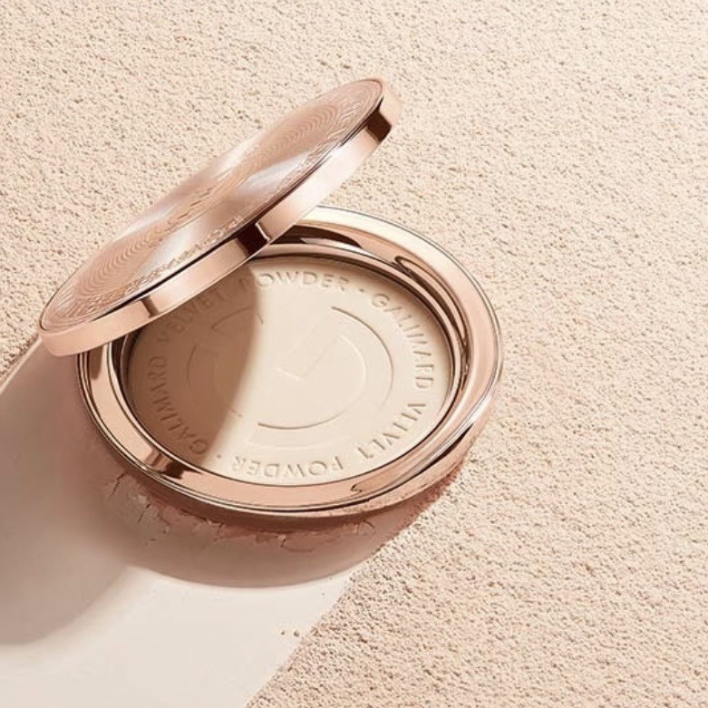 Preferred in-stock items#Galima Velvet Powder Compact9g Platinum setting powder for touch-ups, long-