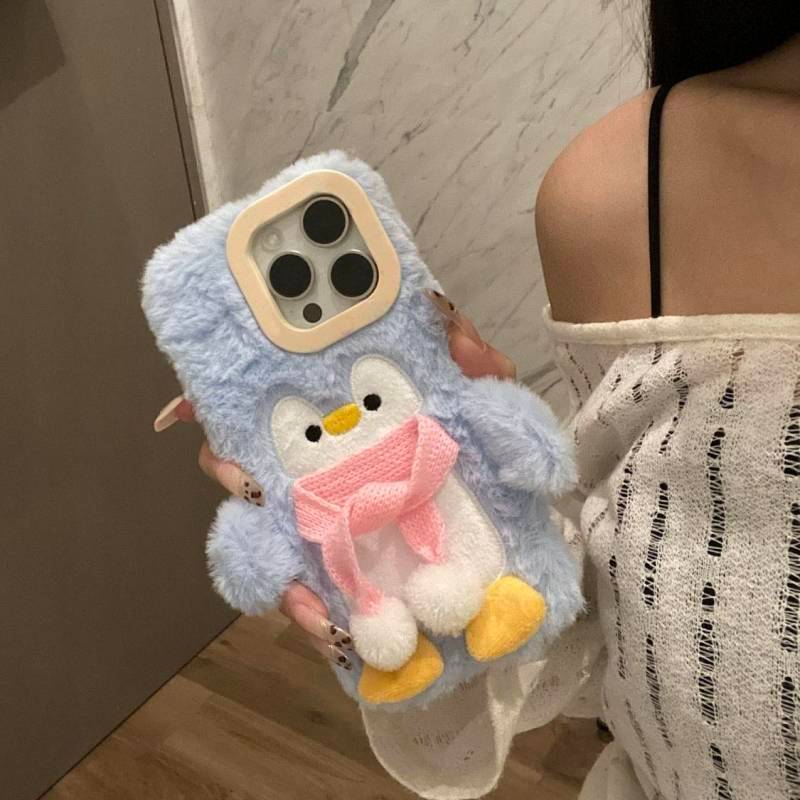 Plush Penguin Apple 17pro Phone Case Iphone16/15pro/14 Autumn and Winter 13/12/11 Soft Case Xsxr KrX