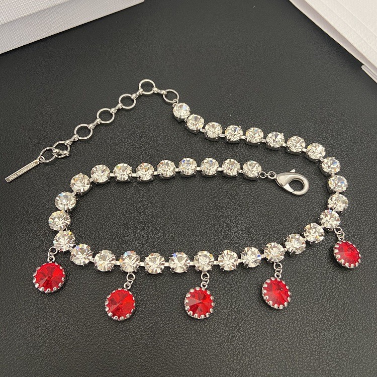 New Round Crystal Red Pendant Necklace Simple Retro Collarbone Chain