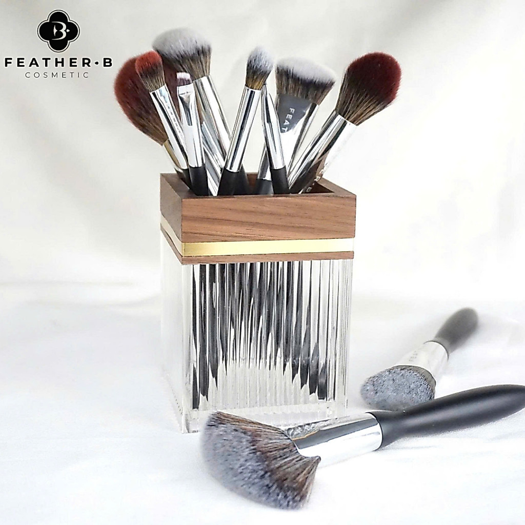 Cốc Đựng Cọ Makeup Cao Cấp Feather B - Feather B Brush Holder Cup (KHÔNG BAO GỒM CỌ)