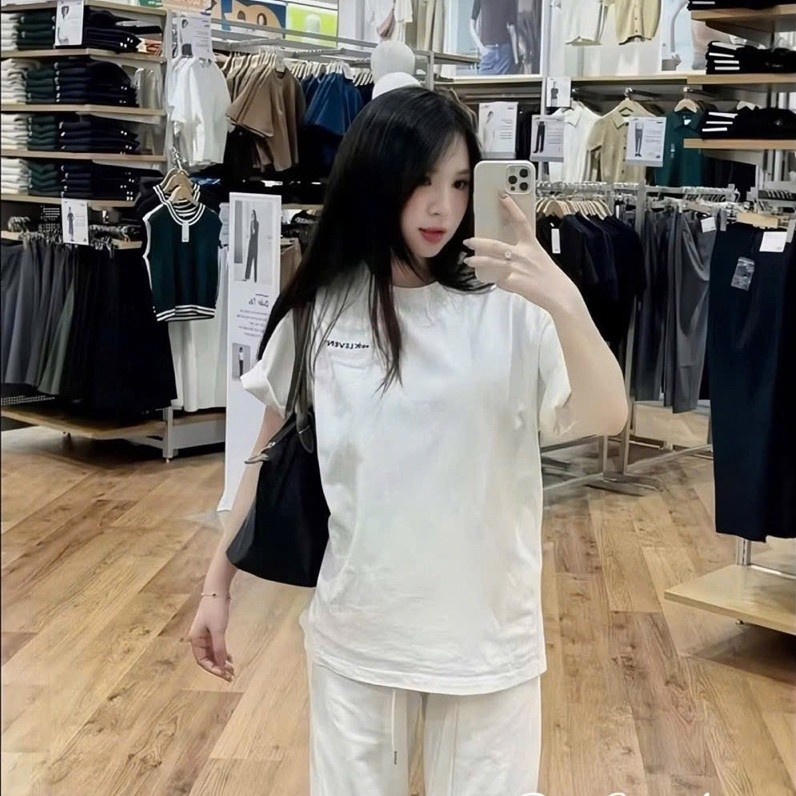 •Áo phông oversize LEVENT – đơn giản mà nổi bật