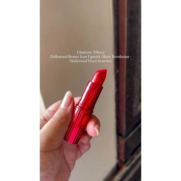 ( UNBOX ) Charlotte Tilbury Matte Revolution Hollywood Vixen là thỏi son lì trong bộ sưu tập Hollywo