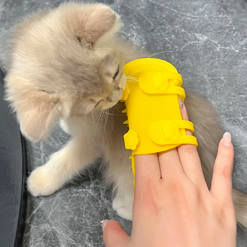 Sản phẩm mới Pet Cat Scratching Scratching Handy Tool Scratching Corner Scratching Device Self-Happy