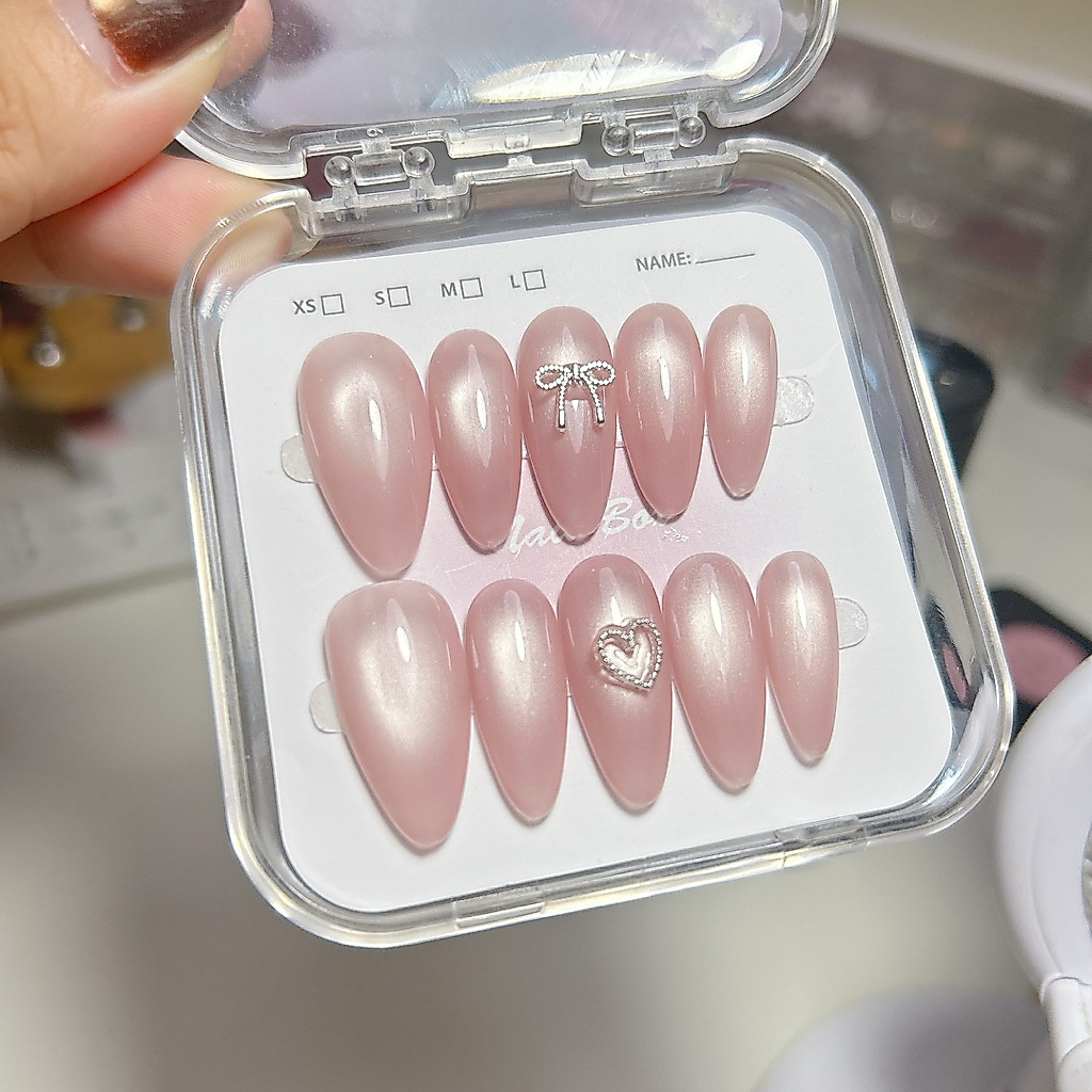 M126 nailbox mắt mèo hồng, trắng trong đính nơ
