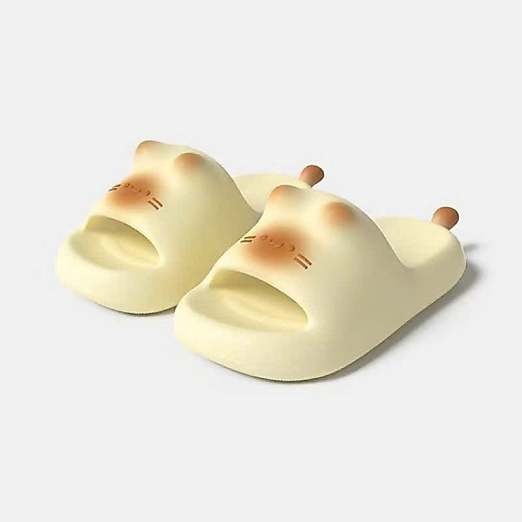 Dép đi trong nhà hình mèo Caramel còn được gọi là dép mèo Chikoku