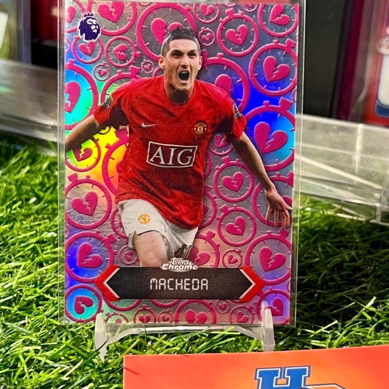 Thẻ bóng đá Macheda Heartbreak Topps Chrome EPL 2025/26