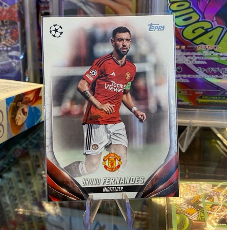 [CẦU THỦ XUẤT SẮC NHẤT EPL 2026] Thẻ Cầu Thủ Bruno Fernandes Topps UCC 2023-24 Áo MU Base Mềm
