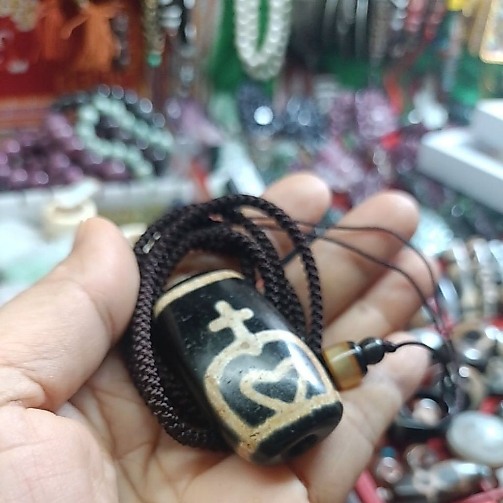 DZI bảo bình, DZI cũ.