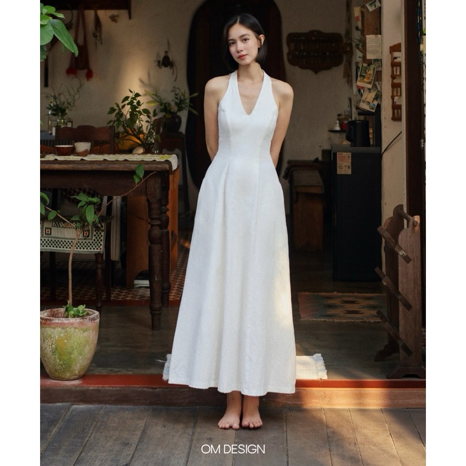 Váy linen trắng dáng dài cổ V - Lily Linen Dress(+% phí sàn) - By OM Design
