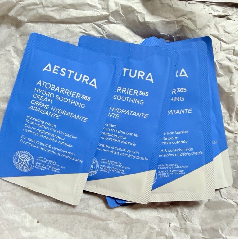 kem dưỡng ẩm AESTURA ATOBARRIER365 Hydro Soothing Cream