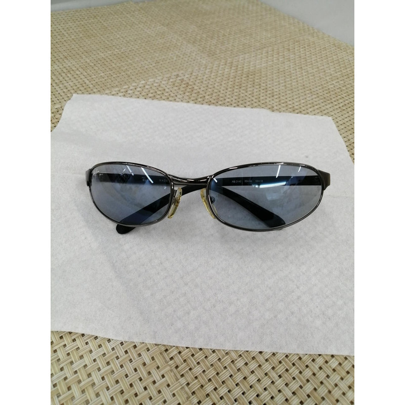 Kính râm Ray-Ban Rb3142 tuyệt vời