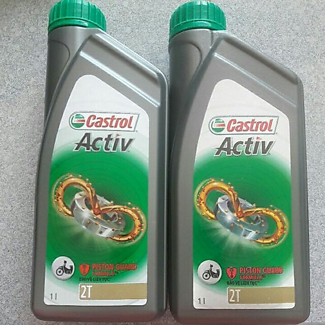 Nhớt 2 thì Castrol Activ 1lit [ ảnh Thật ] [ shop tự chụp chuyên dụng