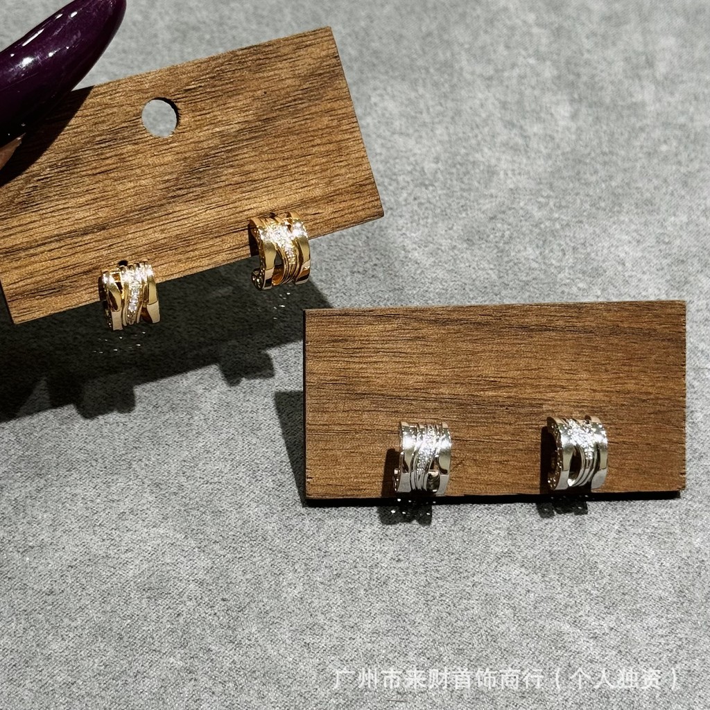 New geometric half-circle full-diamond earrings, classic fashion letter earrings