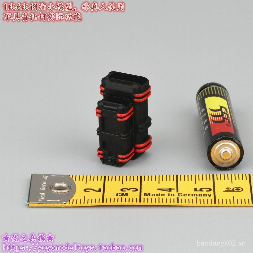KING 'S TOY tỷ lệ 1 / 6 KT-8009 Doomsday Zombie Hunter Quick Draw Magazine Case Model 9SPS