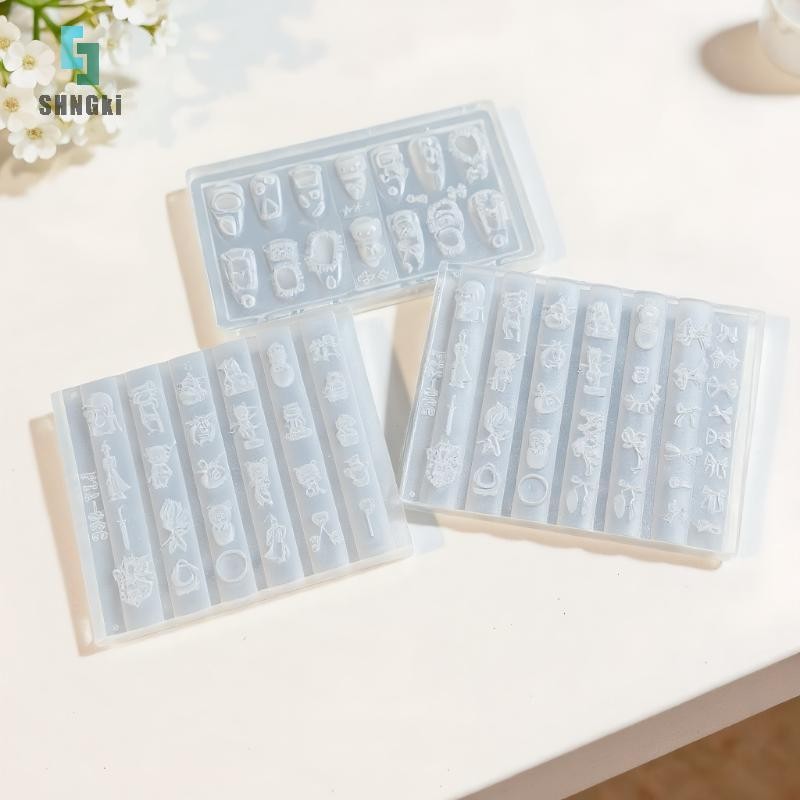 [SHNGki] 1 Khuôn Làm Móng Tay Trung Quốc-Chic Animation Nut Bear Nail Art Mẫu 3D Silicone Relief DIY