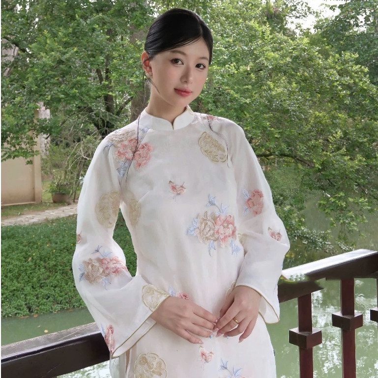 Áo Dài  Như Ý Thêu Hoa Mẫu Mới  cover EDININ