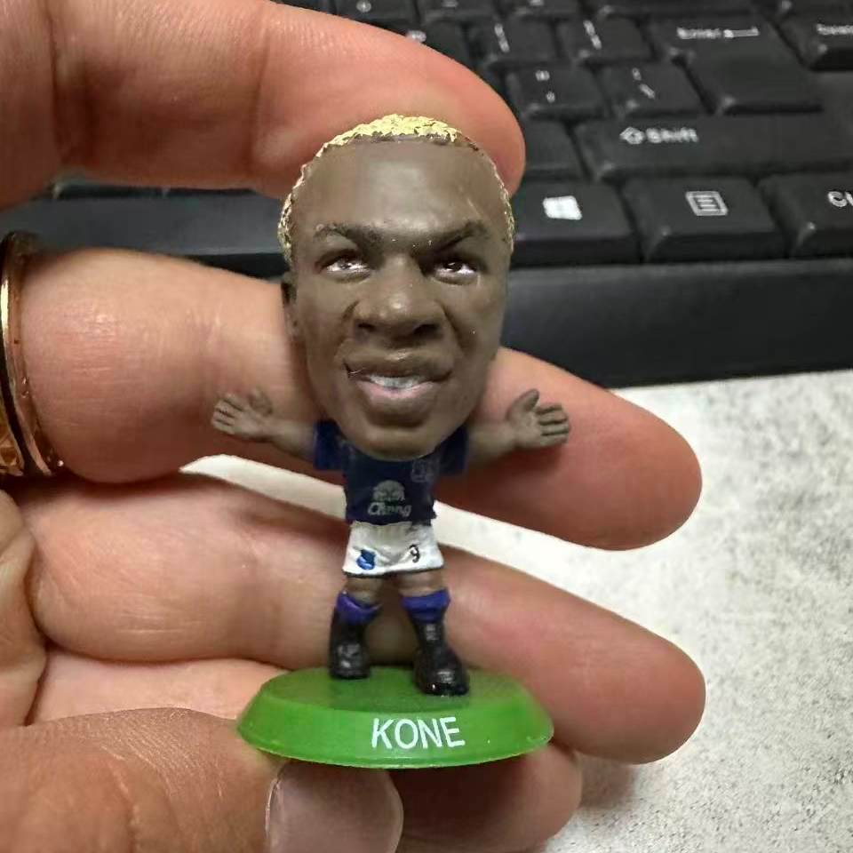 Búp bê bóng đá SOCCER STARZ Everton Konai