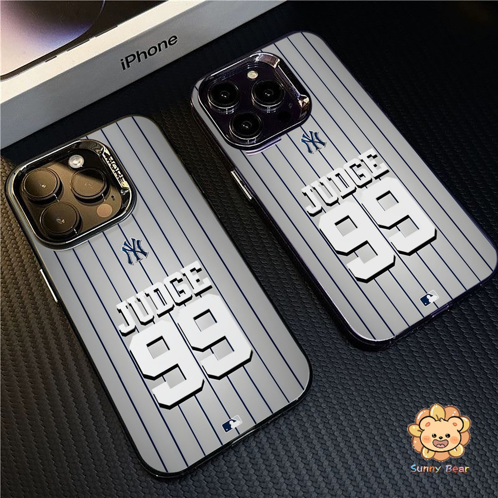 Ốp iPhone 16 Pro Max MLB Đội New York Yankees Aaron Judge thoại bảo vệ ống kính mạ điện mờ màu trơn 