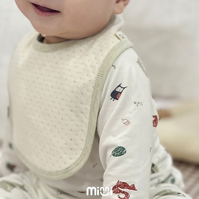 Yếm sơ sinh cho bé Ualarogo set 2 chiếc vải sợi Organic Cotton mềm mịn thoáng khí cúc bấm 9511