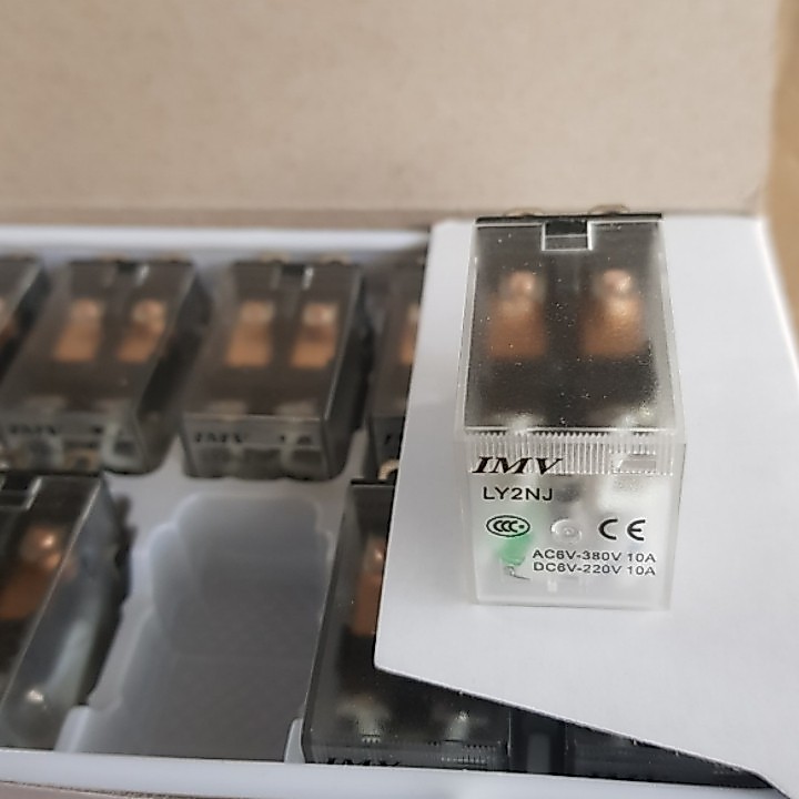Relay LY2N-J (IMV) rơ le trung gian 8 chân dẹp lớn điện áp 12VDC, 24VDC, 220VAC chất lượng tốt