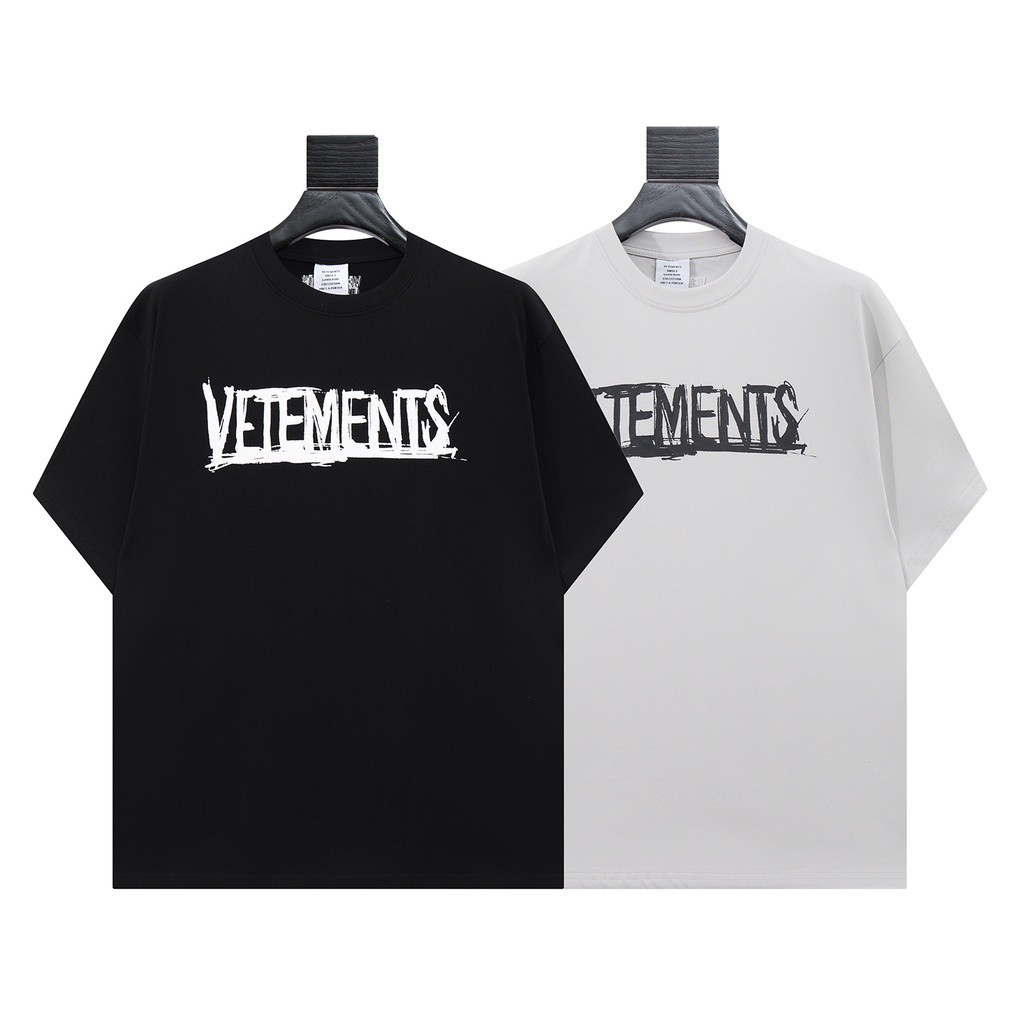 Hàng có sẵn VETEMENTS