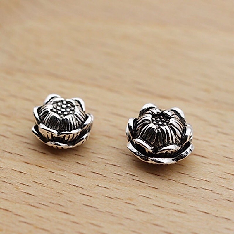 Charm Hoa sen Bạc thái cao cấp