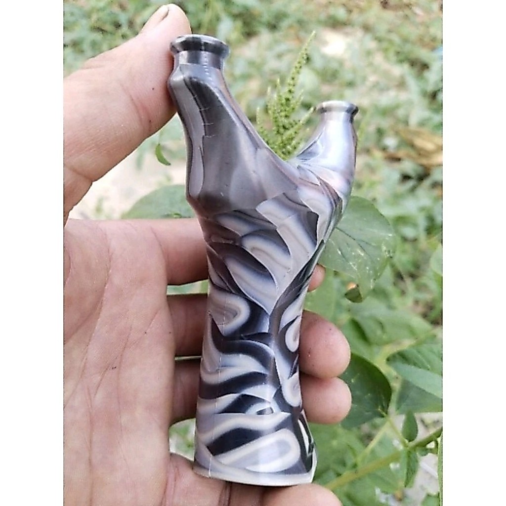 NÁ CAO SU NHỰA ABS VÂN ĐEN TRẮNG CHẠC 7
