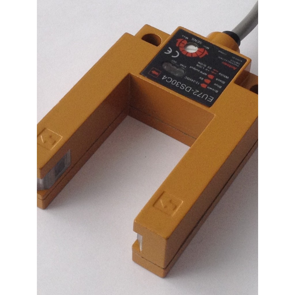 Cảm biến AOTORO EU72-DS30C4 / B4 Thay thế E3S-GS3E4 Loại khe cắm loại chữ U Công tắc quang điện