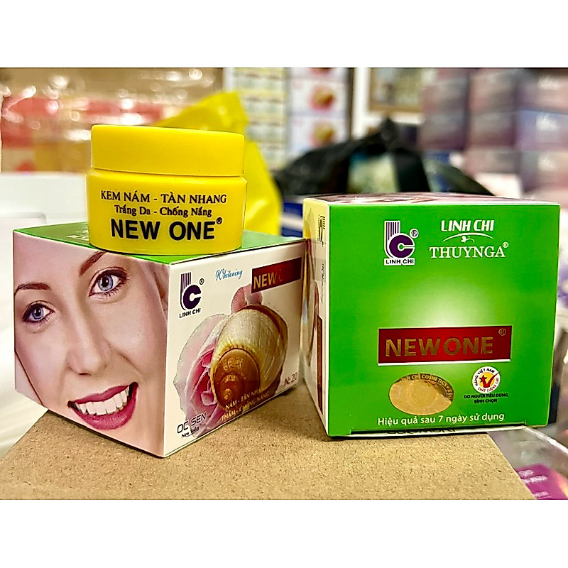 KEM NEW ONE NÁM TÀN NHANG OC SEN LINH CHI THUÝ NGA NEWONE