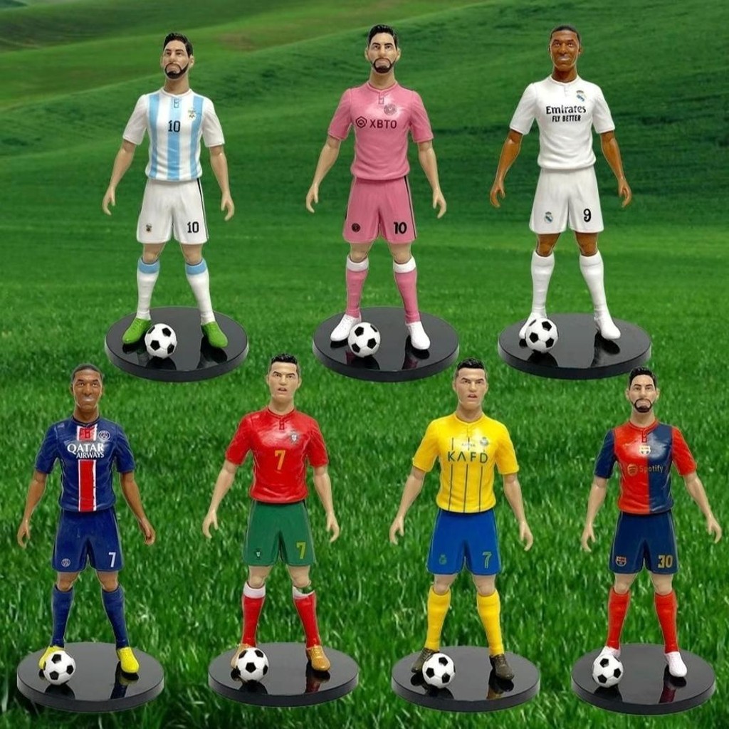 Mô Hình Các Cầu Thủ Nổi Tiếng Trong Bóng Đá, bàn quà sinh nhật series ngôi sao bóng đá mô hình Ronal