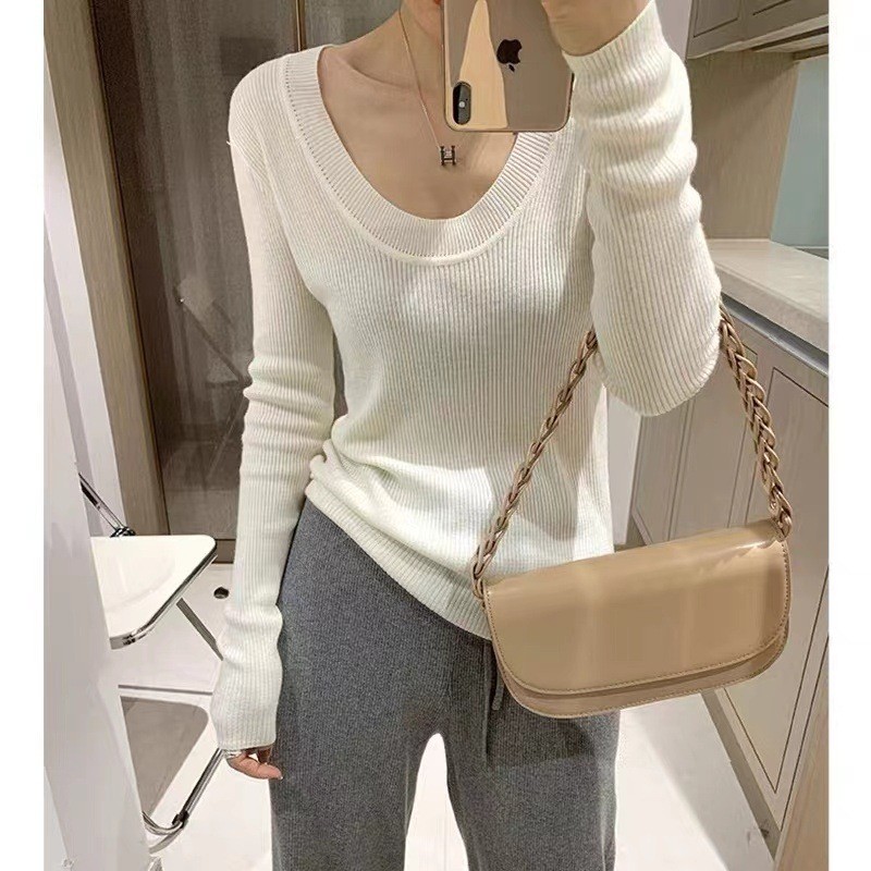 Áo len cổ chữ U nữ Hàn Quốc Dongdaemun lộ xương đòn mỏng màu trơn Andy Velvet Bott