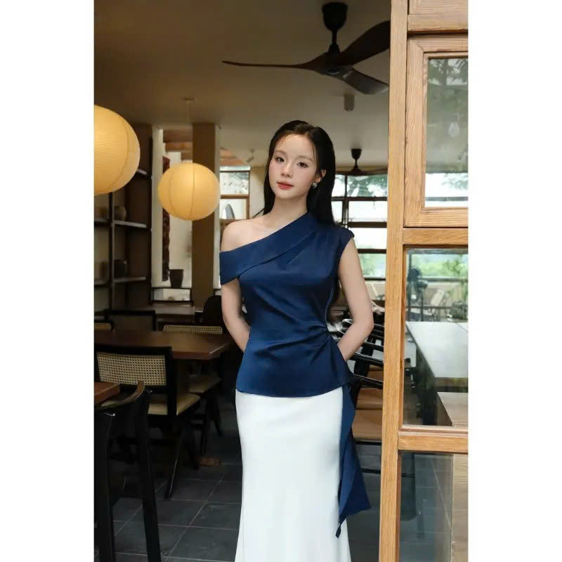 Áo Kiểu Lụa Nữ Thanh Lịch NV778 Áo Lệch Vai Nữ Đẹp Sang Trọng Thời Trang Cao Cấp Dễ Phối Đồ | BigBuy360 - bigbuy360.vn