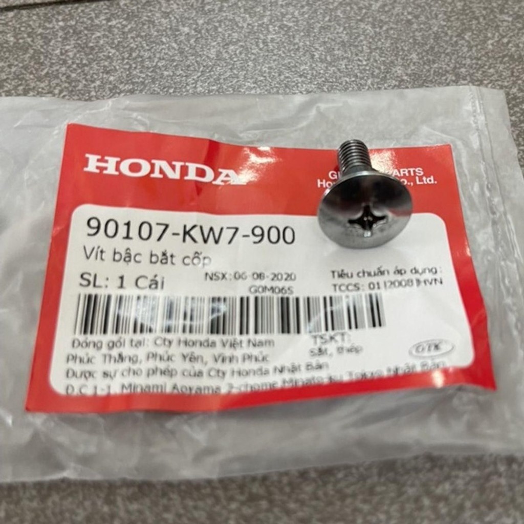 Ốc bắt cốp cánh bửng xe Wave nhỏ ZX 100 chính hãng 90107KW7900, đảm bảo chất lượng và độ bền cao.